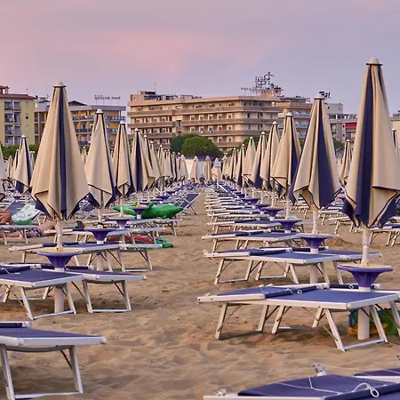 Seaside Bliss Modern Comfort With Sea View Apartment Bibione