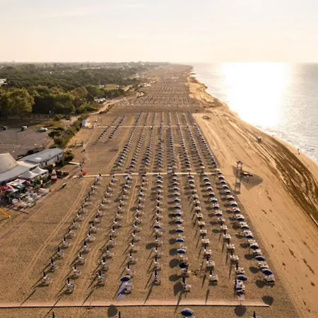 Seaside Bliss Modern Comfort With Sea View Apartment Bibione